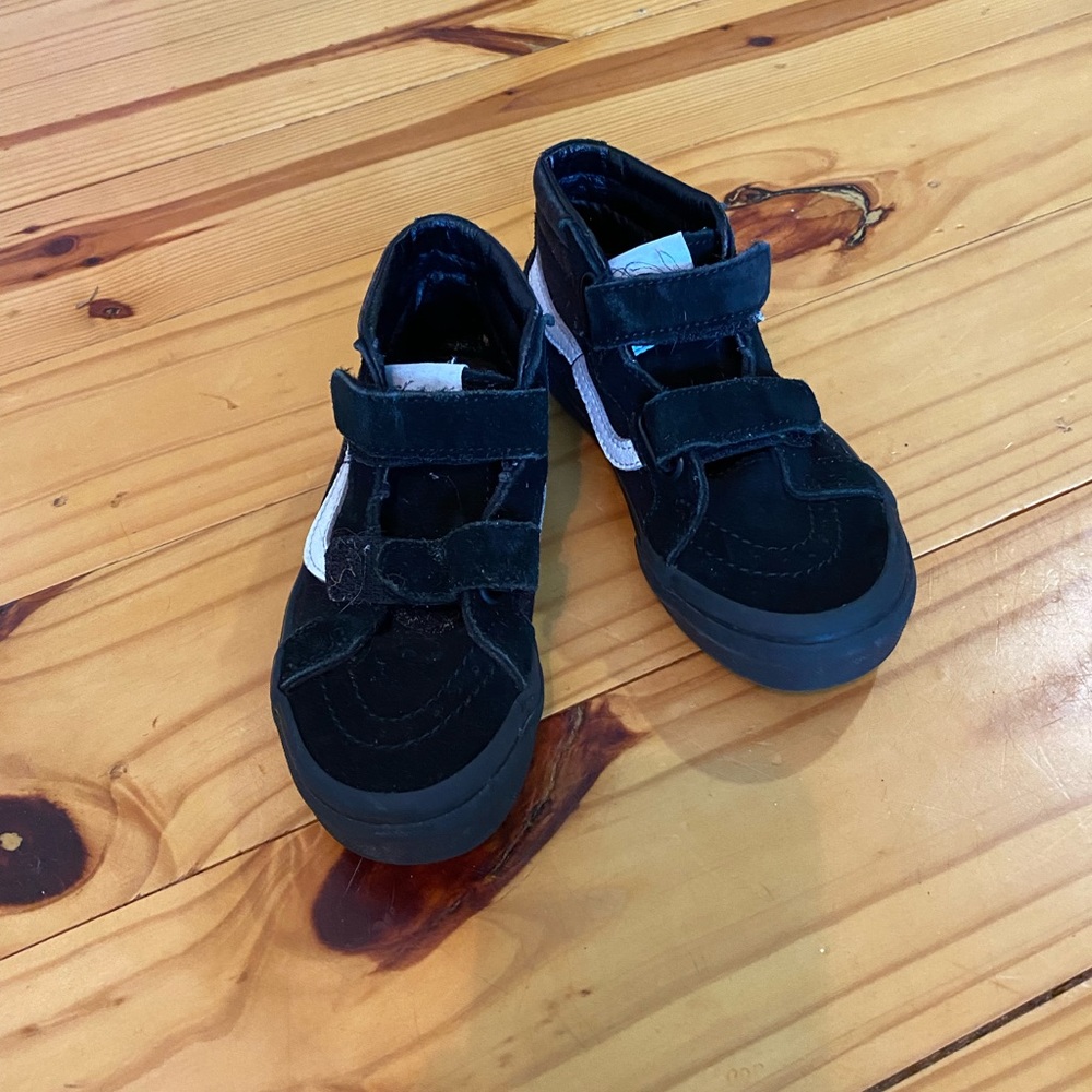 Boys vans shoes